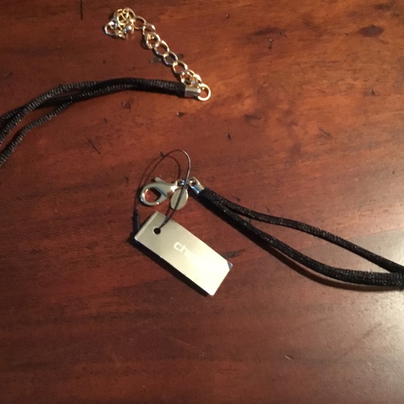 Chico’s Rosalyn Gold and Black Long Necklace - Picture 3 of 3